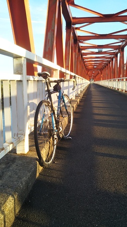 夕日の鉄橋