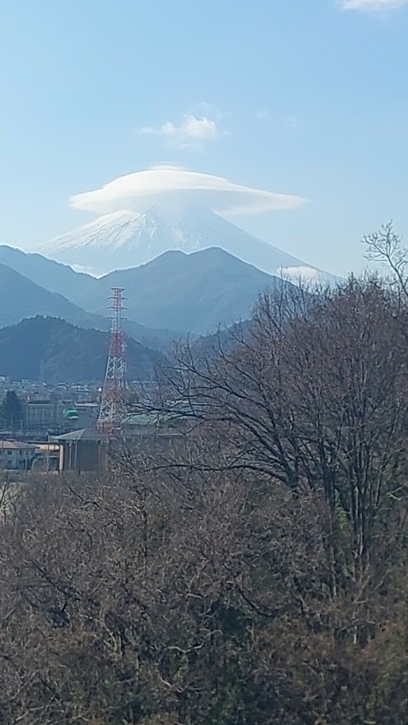 12/28 富士山に吊し雲