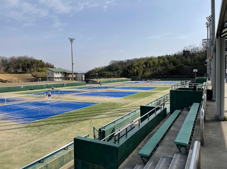 吉川総合テニスコート