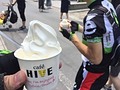 湯布院の蜂蜜ソフト