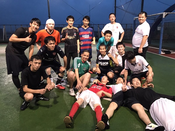 雨の日のフットサル