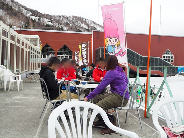 札幌国際でのジンギスカン食べ放