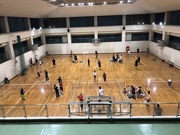 西区スポーツセンター、中体育館