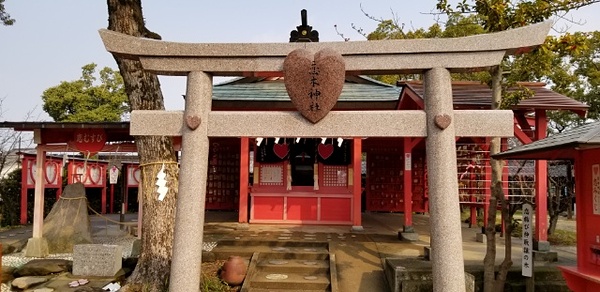 恋木神社鳥居