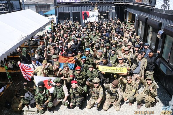 GW青空ハッスル米軍VS反米