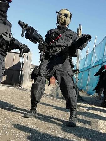 隊員１(予想外の男)