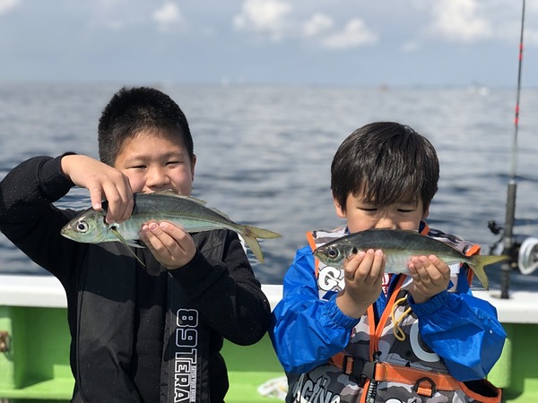 東京湾　アジ釣り
