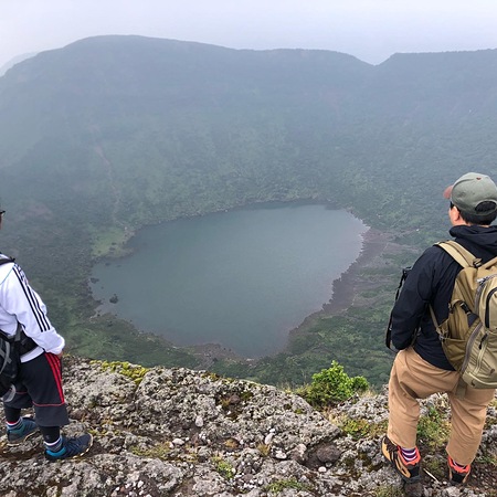 韓国岳登山　幻の池