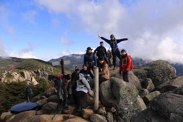 新規メンバー募集中 埼玉の登山チーム 学生や代の初心者で楽しい方 登山チームひで スポーツやろうよ 新規メンバー募集中 埼玉の登山チーム 学生や代の初心者で楽しい方 登山チームひで スポーツやろうよ