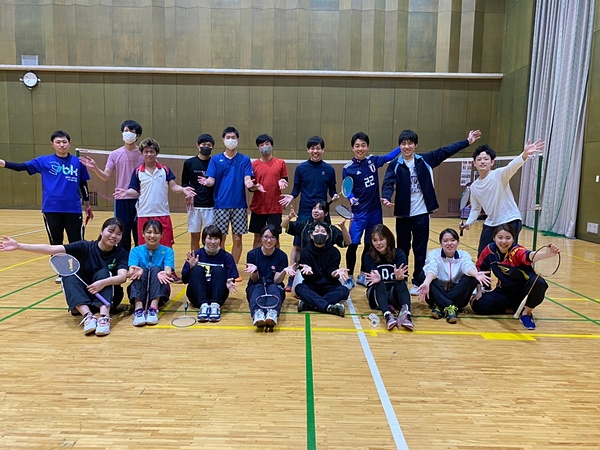 男女比は5:5くらいです！