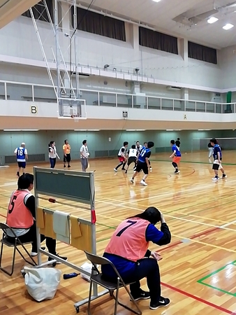 新規メンバー募集中 大阪のバスケチーム 大人のバスケ部 40代50代大歓迎 木曜 休日 定年バスケ スポーツやろうよ