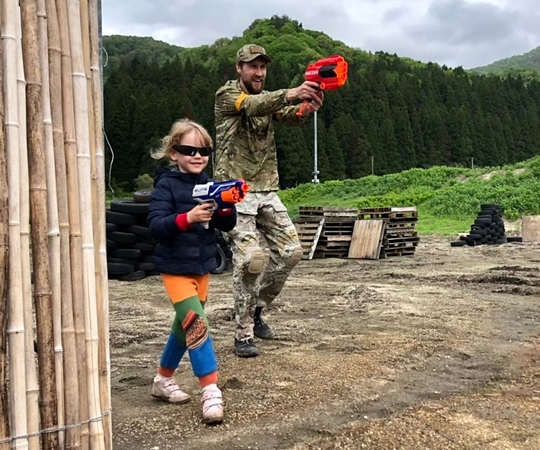 子供とナーフゲームもできます