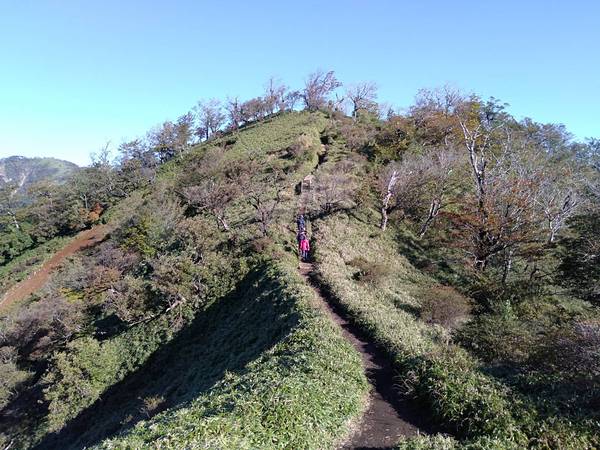 塔ノ岳～丹沢山の縦走登山