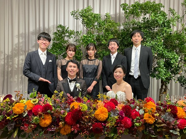 メンバーの結婚式に参加