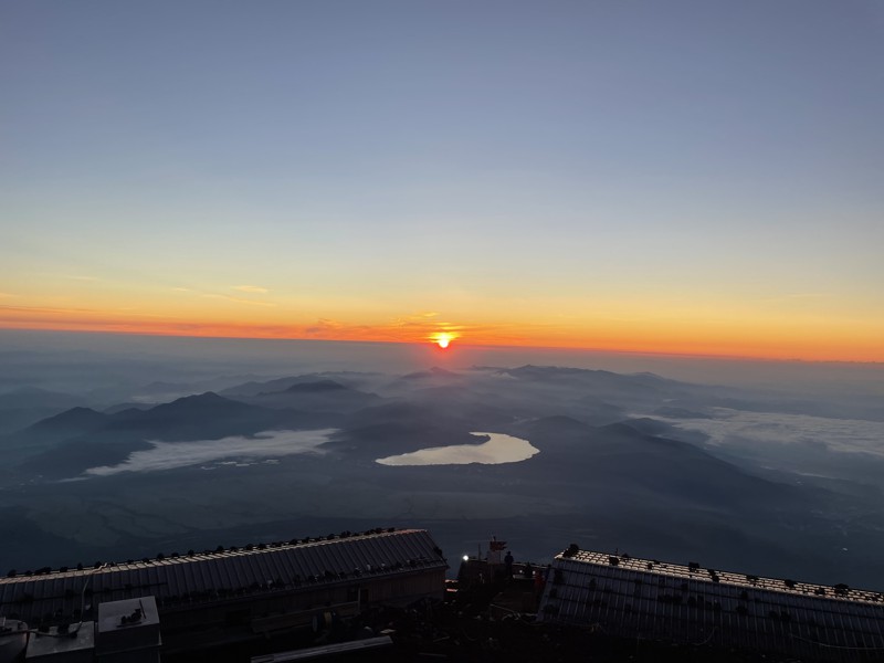 富士山からご来光！