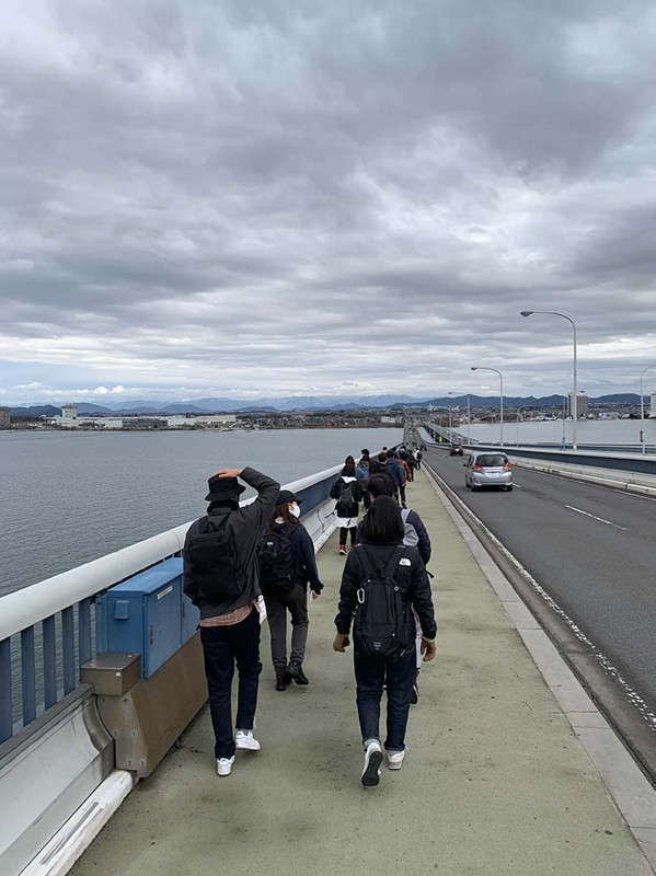 琵琶湖大橋を徒歩で♪