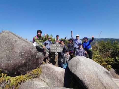 22年4月例会　土器山他