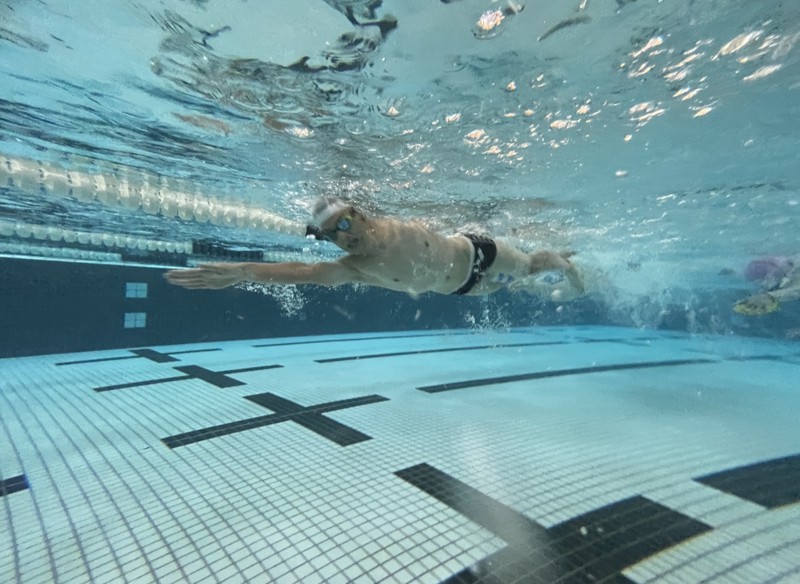 新規メンバー募集中 東京の水泳チーム 朝スイム ティップネス東新宿 スポーツやろうよ