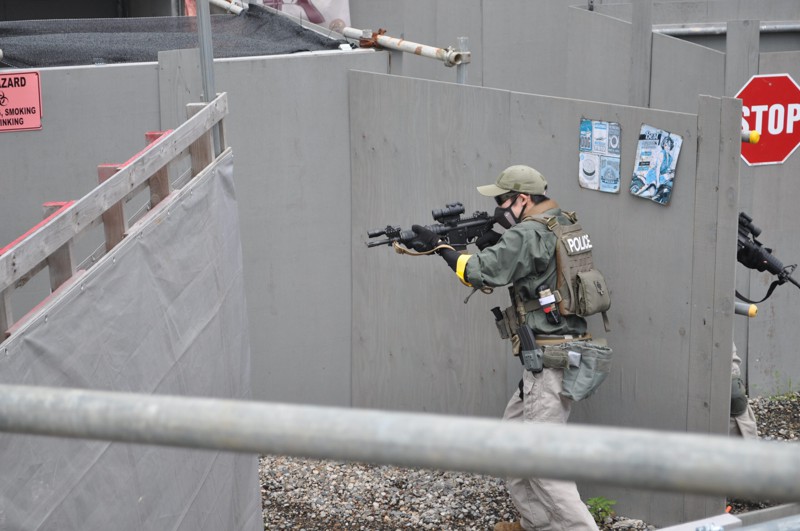 クリアリングしています。