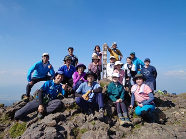 22年10月例会　阿蘇山