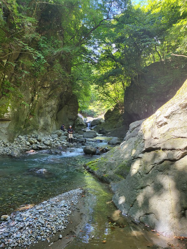 秘密の川