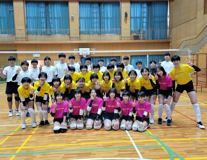 小中学生バレー選手募集中！