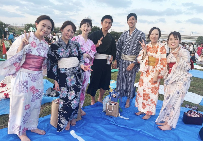 浴衣美女と野獣