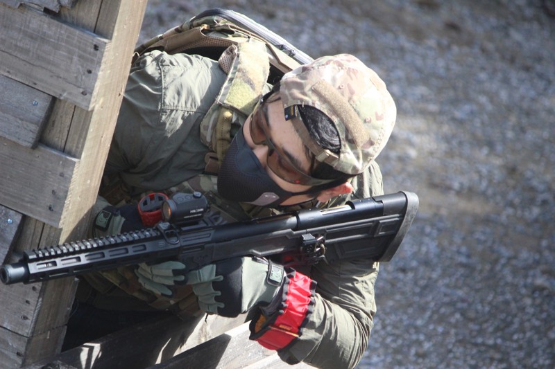 スナイパーカズのカスタム銃