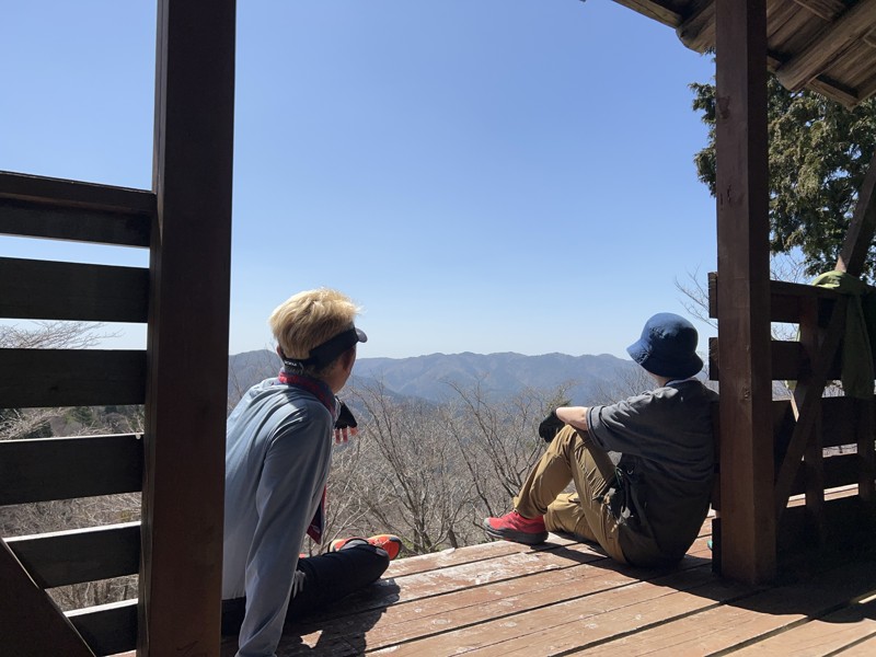 チセロ山　山頂から