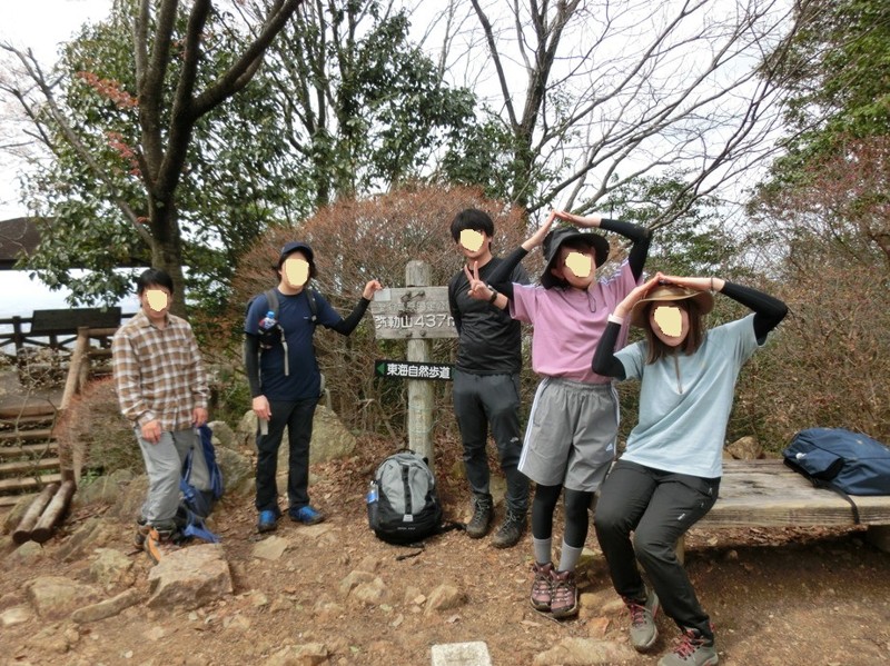 春日井三山