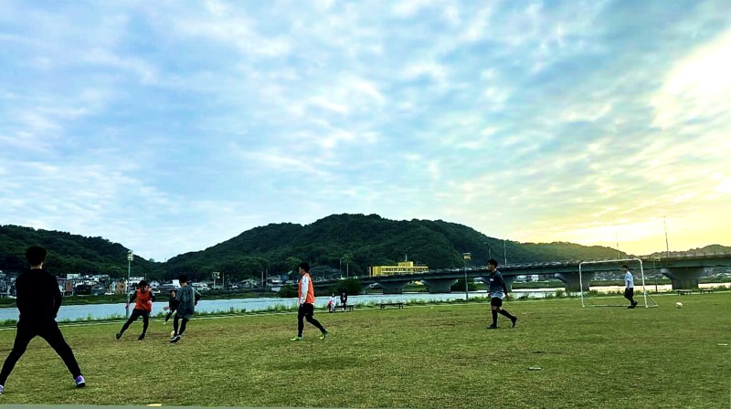 みんなでわいわいやってます！