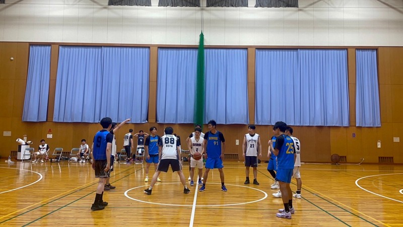 青チームです🏀