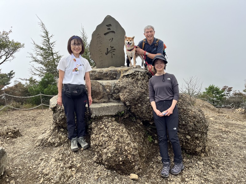 ミッ峠山1786m🗻ガスガス