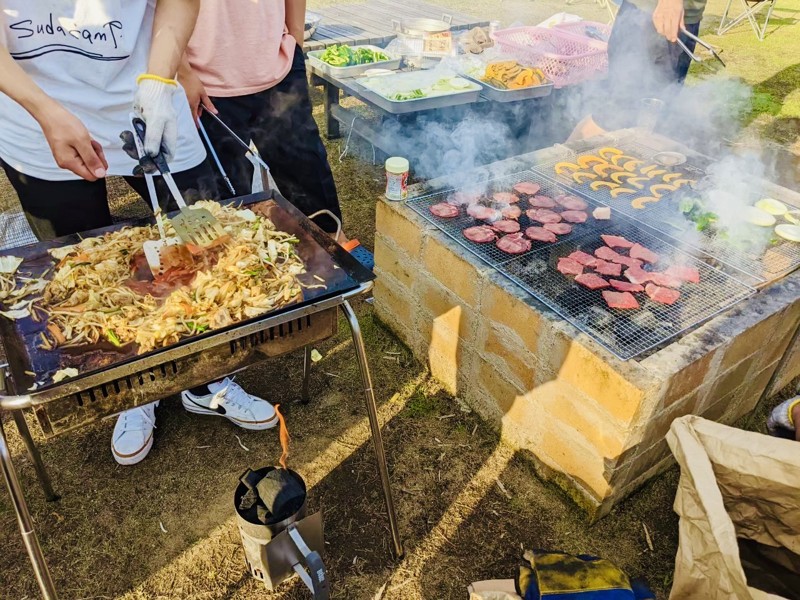 おいしいお肉！野菜！焼きソバ！