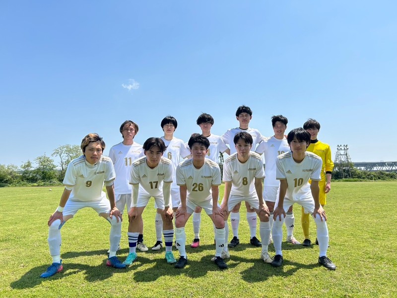 サッカーしましょう！