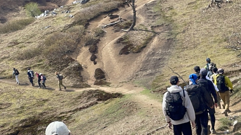 霊仙山