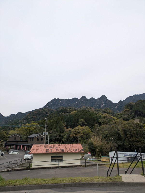 刀剣山