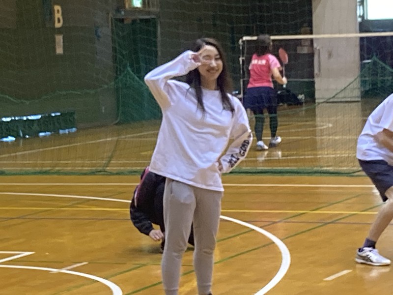 女子も楽しくバレー！！