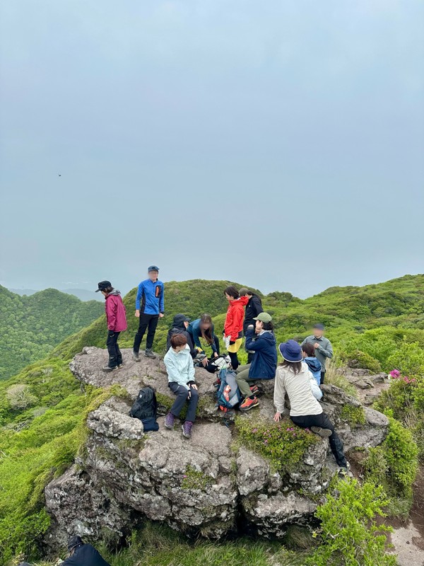 普賢岳山頂にて