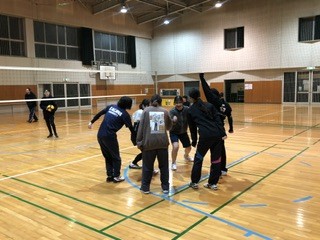 コートには一丸となる仲間がいる