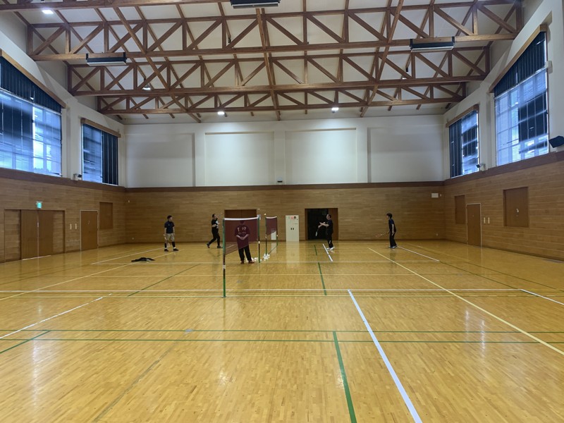 体育館でlet's enjoy