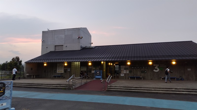 新横浜公園