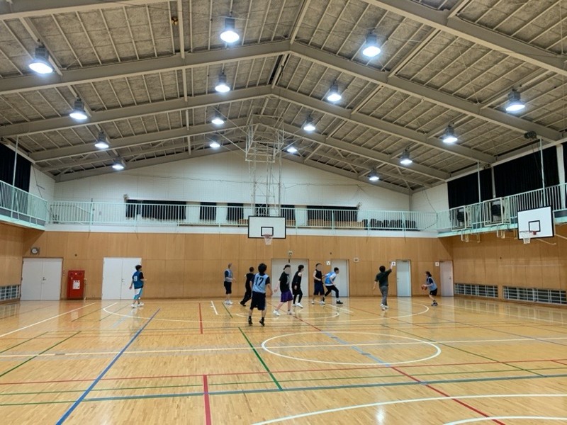 広々体育館オールコート5対5！