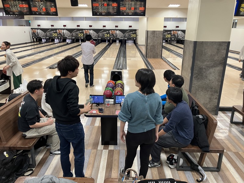 雨で中止になったのでボーリング