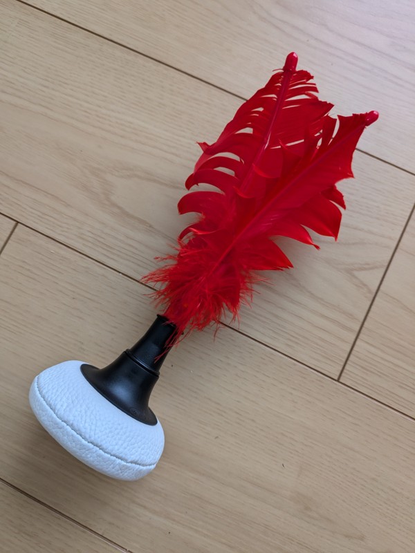 こんなシャトルをつかいます。