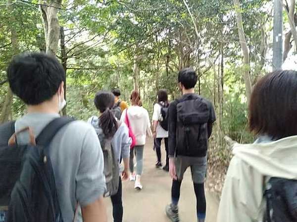 高尾山ハイキング