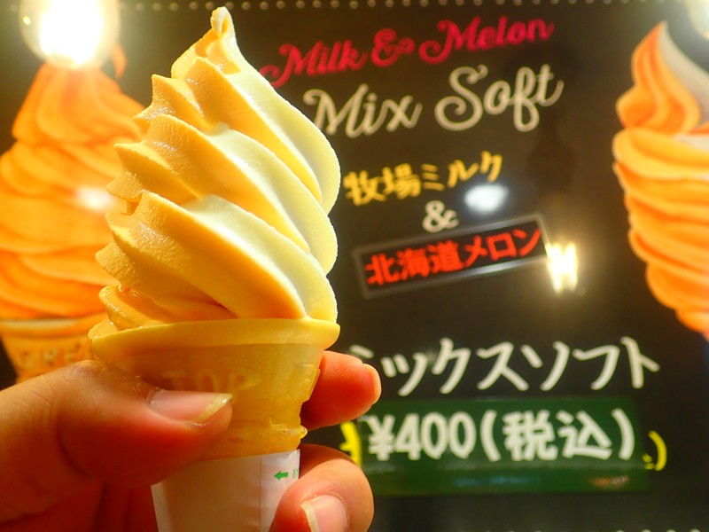 草間彌生walking!