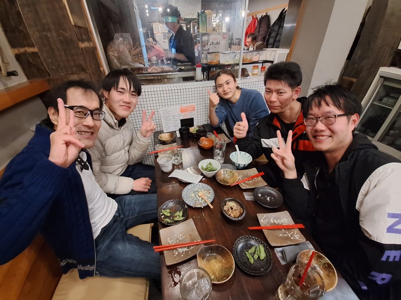 みんなで楽しく新年会✨🍻🎶