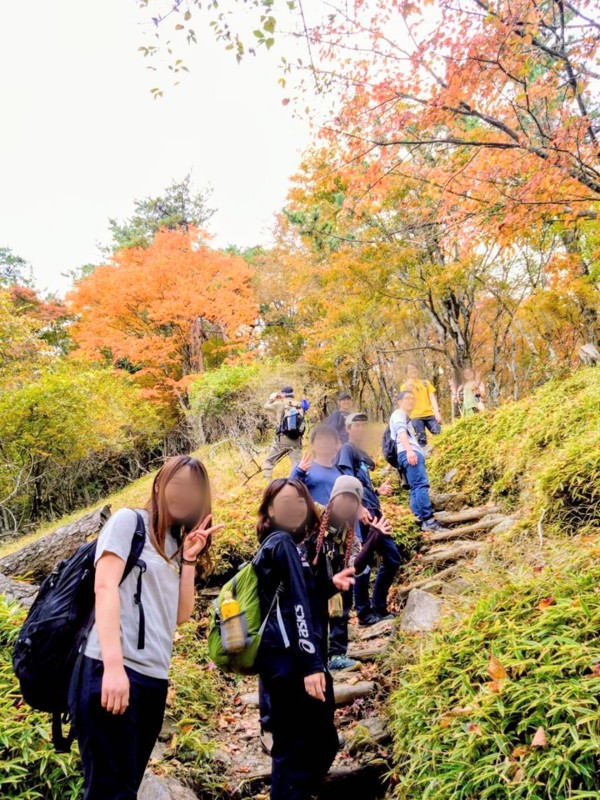 鍋割山紅葉ハイク