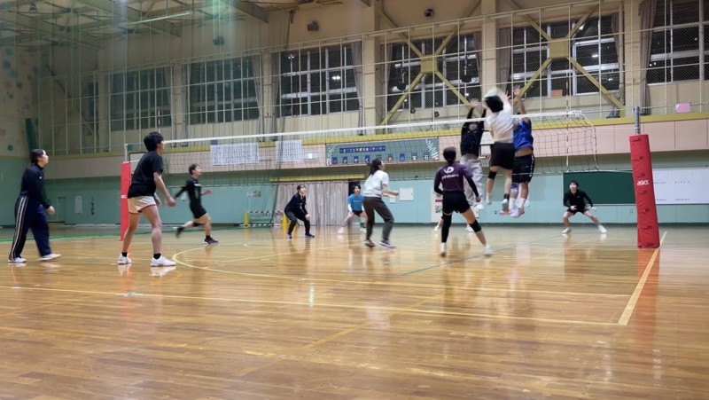 チーム内紅白戦🏐